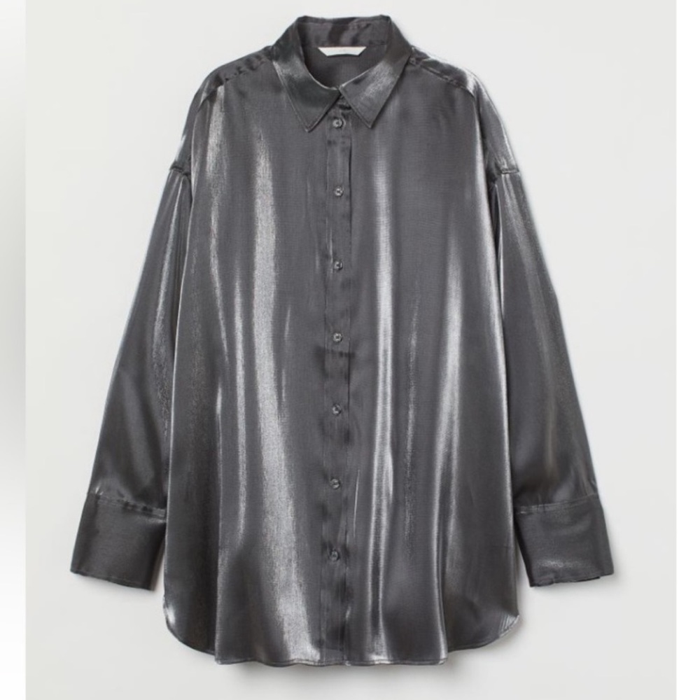 Beautiful shimmery gray button up
